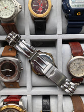 Load image into Gallery viewer, Vintage GUESS Waterpro Stainless Steel Diver Quartz Watch