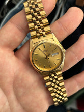 Load image into Gallery viewer, Vintage 1989 Seiko Presidential Gold Day Date 36MM Quartz Watch
