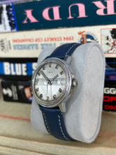 Load image into Gallery viewer, Vintage 1974 Timex Day / Date Mechanical Hand Wind Watch
