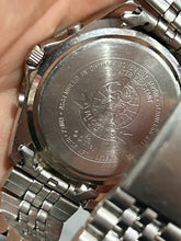 Load image into Gallery viewer, Vintage 1997 Timex Disney Mickey Mouse Chronograph Quartz Men’s Watch