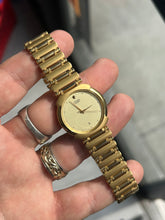 Load image into Gallery viewer, Vintage 1990 Citizen Quartz Mens Gold Integrated Bracelet Dress Watch
