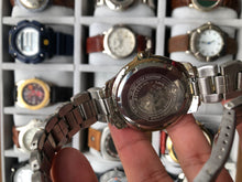 Load image into Gallery viewer, Vintage GUESS Waterpro Stainless Steel Diver Quartz Watch