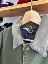 Load image into Gallery viewer, Vintage 90s Carhartt Green Blanket Lined Chore Jacket Large