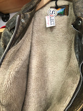 Load image into Gallery viewer, Vintage 70s/80s Garsel Faded Leather Bomber Jacket Size 40