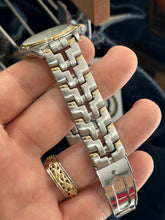 Load image into Gallery viewer, Vintage 1994 Seiko Two Tone Stainless Steel Quartz Watch