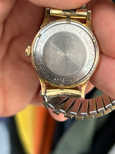 Load image into Gallery viewer, Vintage 1962 Bulova Gold Plated Selfwinding Watch
