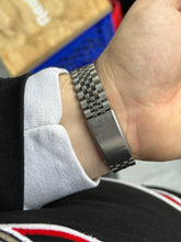 Load image into Gallery viewer, Vintage 1997 Timex Disney Mickey Mouse Chronograph Quartz Men’s Watch