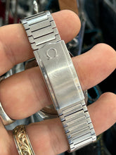 Load image into Gallery viewer, Vintage 1979 Omega Seamaster Automatic Stainless Steel Ref. 166.0216