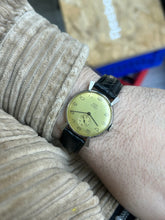 Load image into Gallery viewer, Vintage 1930s / 40’s Pery Swiss Made Hand Wind Horned Lugs Men’s Watch