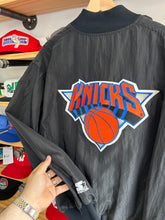 Load image into Gallery viewer, Vintage Starter New York Knicks Black Half Zip Back Patch Windbreaker Large