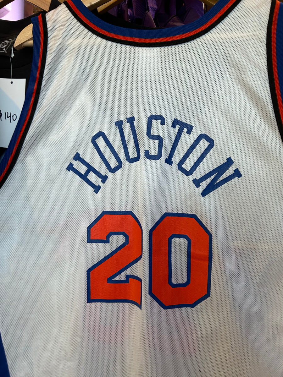 1996-97 Allan Houston Game Worn & Signed New York Knicks Jersey, Lot  #60641