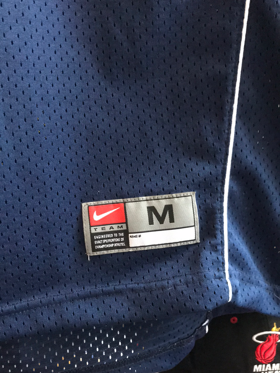 Vintage Nike Dallas Mavericks Michael Finley Swingman Size Medium – Select  Vintage BK