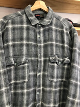 Load image into Gallery viewer, Vintage Rusty Checkered Button Flannel Shirt Size Large
