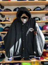 Load image into Gallery viewer, Vintage Starter Los Angeles Kings Puffer Jacket Size Large
