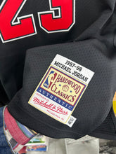 Load image into Gallery viewer, Mitchell and Ness 1997-98 Jordan Chicago Bulls Black Authentic 48 XL
