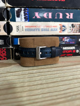 Load image into Gallery viewer, Vintage 1974 Timex Mercury Blue Dial Watch
