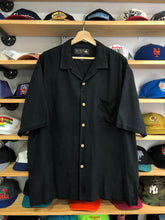 Load image into Gallery viewer, Vintage Nat Nast Silk Camp Button Shirt Size Large
