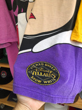Load image into Gallery viewer, Vintage Disney Villains Evil Queen Big Print Tee Boxy / Cropped Size Large
