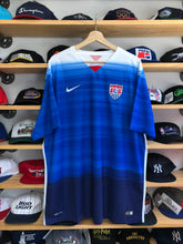 Load image into Gallery viewer, 2015 Nike Team USA Blank Soccer Jersey Size 2XL
