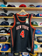 Load image into Gallery viewer, 2011 Nike New York Knicks City Edition Derrick Rose Swingman NWT 2XL
