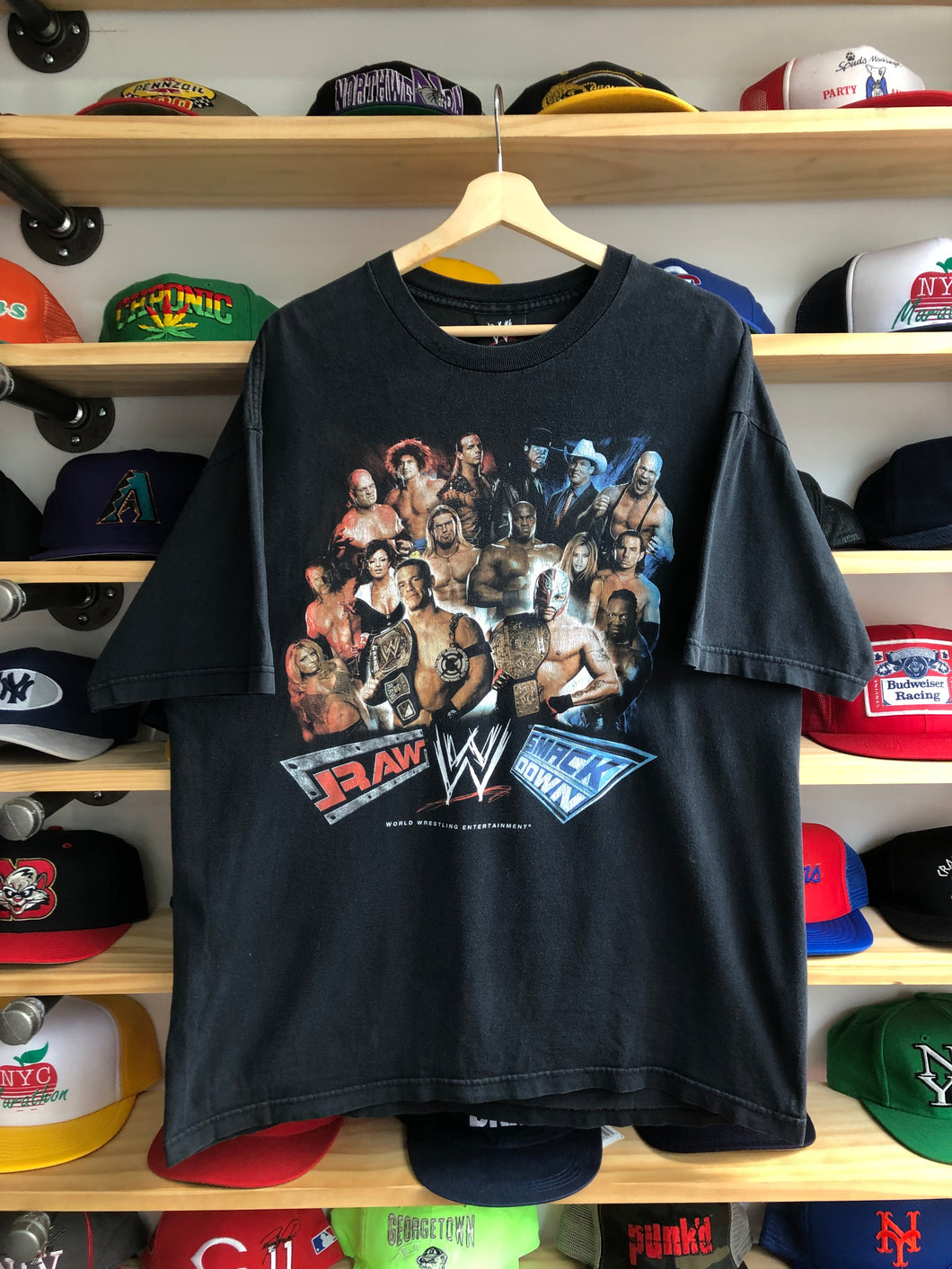 Vintage WWE Smackdown & Raw Roster Wrestling Tee Size XL