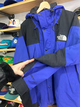 Load image into Gallery viewer, Vintage The North Face Goretex Purple Black Mountain Jacket XL
