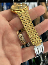 Load image into Gallery viewer, Vintage 1991 Seiko Gold Day Date Quartz Watch

