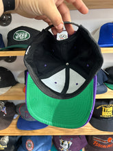 Load image into Gallery viewer, Vintage Yupoong Black / Purple NY Yankees Wool Custom SnapBack
