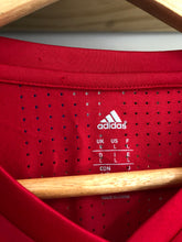 Load image into Gallery viewer, 2015 Adidas New York Red Bulls Jersey Size Large
