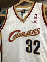 Load image into Gallery viewer, Cleveland Cavaliers Larry Hughes Reebok Swingman Large
