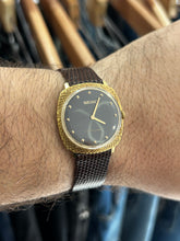 Load image into Gallery viewer, Vintage 1960s Seiko Gold Plated Cushion 23 Jewels Textured Case Mechanical Wind Watch
