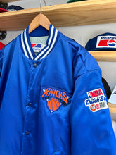 Load image into Gallery viewer, Vintage 90s Swingster New York Knicks Satin Jacket L / XL
