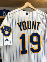 Load image into Gallery viewer, Deadstock Vintage Majestic Milwaukee Brewers Robin Yount Authentic Jersey Size 44/Large
