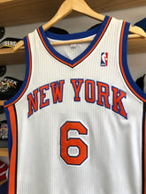 Load image into Gallery viewer, 2011 Adidas New York Knicks Landry Fields Swingman Jersey Size Medium
