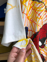 Load image into Gallery viewer, Vintage 1997 Marvel Comics SpiderMan AOP Tee Size Large
