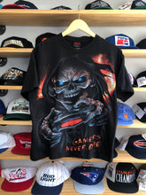 Load image into Gallery viewer, Vintage Y2K Spiral Gamer Graphic Tee Medium
