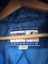 Load image into Gallery viewer, Vintage Logo Athletic New England Patriots Sharktooth Puffer Jacket Size Medium
