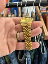 Load image into Gallery viewer, Vintage 90s Gruen Precision Gold Day / Date Presidential Quartz Watch
