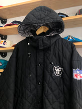 Load image into Gallery viewer, Vintage Starter Los Angeles Raiders Quilted Puffer Jacket Size Large
