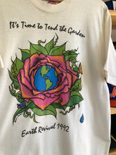 Load image into Gallery viewer, Vintage 1992 Earth ￼Revival￼ Tee Size Large
