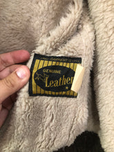 Load image into Gallery viewer, Vintage 70s/80s Garsel Faded Leather Bomber Jacket Size 40
