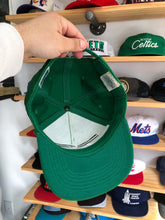 Load image into Gallery viewer, Vintage Drew Pearson New York Jets Spellout Snapback
