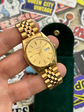 Load image into Gallery viewer, Vintage 1989 Seiko Presidential Gold Day Date 36MM Quartz Watch
