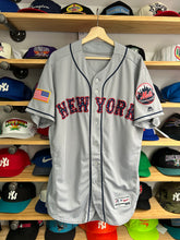 Load image into Gallery viewer, 2017 Majestic New York Mets Team Issued 4th of July Authentic Jersey 46 Large

