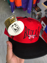 Load image into Gallery viewer, Vintage Deadstock NBA Chicago Bulls The Game Snapback
