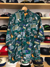 Load image into Gallery viewer, Vintage NFL Philadelphia Eagles Hawaiian Style Button Shirt Size Large
