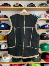 Load image into Gallery viewer, Vintage Walter Davoucci Reversible Shearling Leather Vest Size Large
