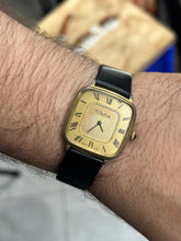 Load image into Gallery viewer, Vintage 60s / 70s DuFonte Gold Plated Square Roman Numeral Hand Wind Watch
