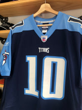 Load image into Gallery viewer, Vintage Reebok Tennessee Titans Vince Young Jersey Size Large
