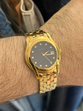 Load image into Gallery viewer, Vintage GUCCI 5400M Gold Diamond Dial Men’s Dress Quartz Watch w/ Box
